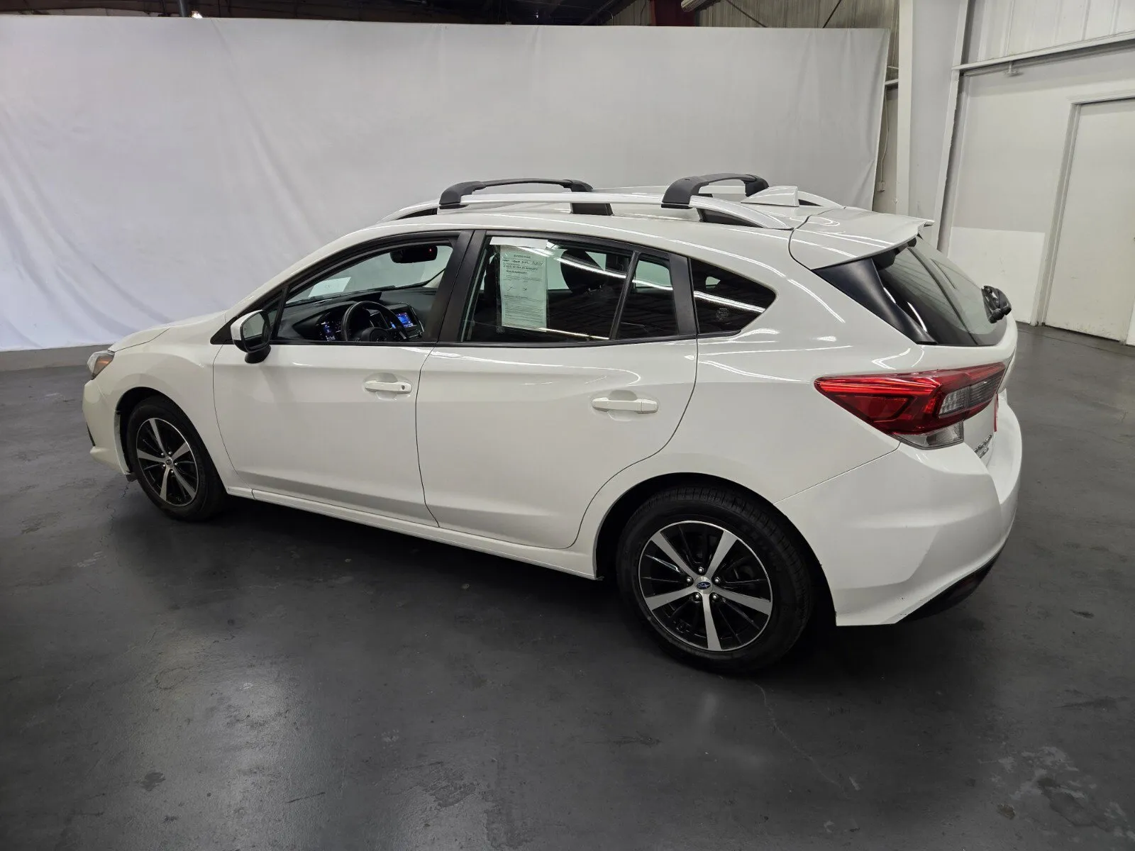 Subaru Impreza photo 3