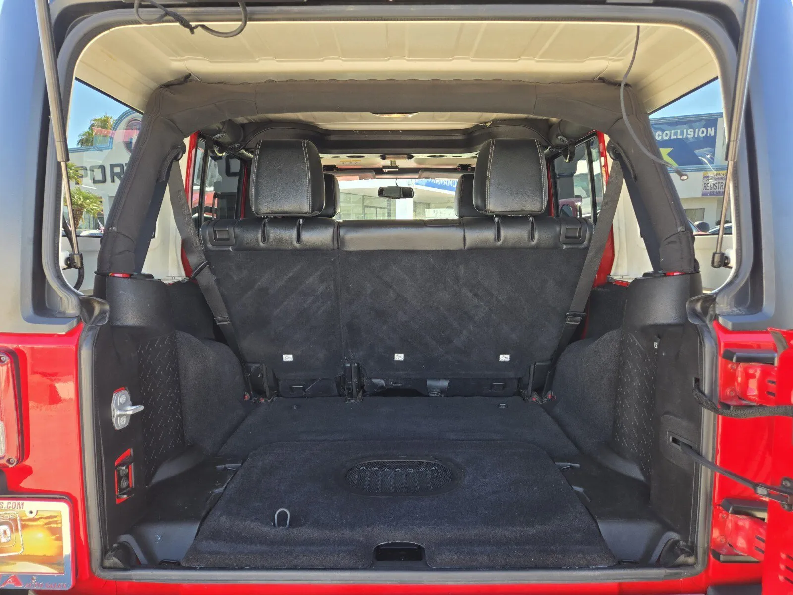 Jeep Wrangler photo 10