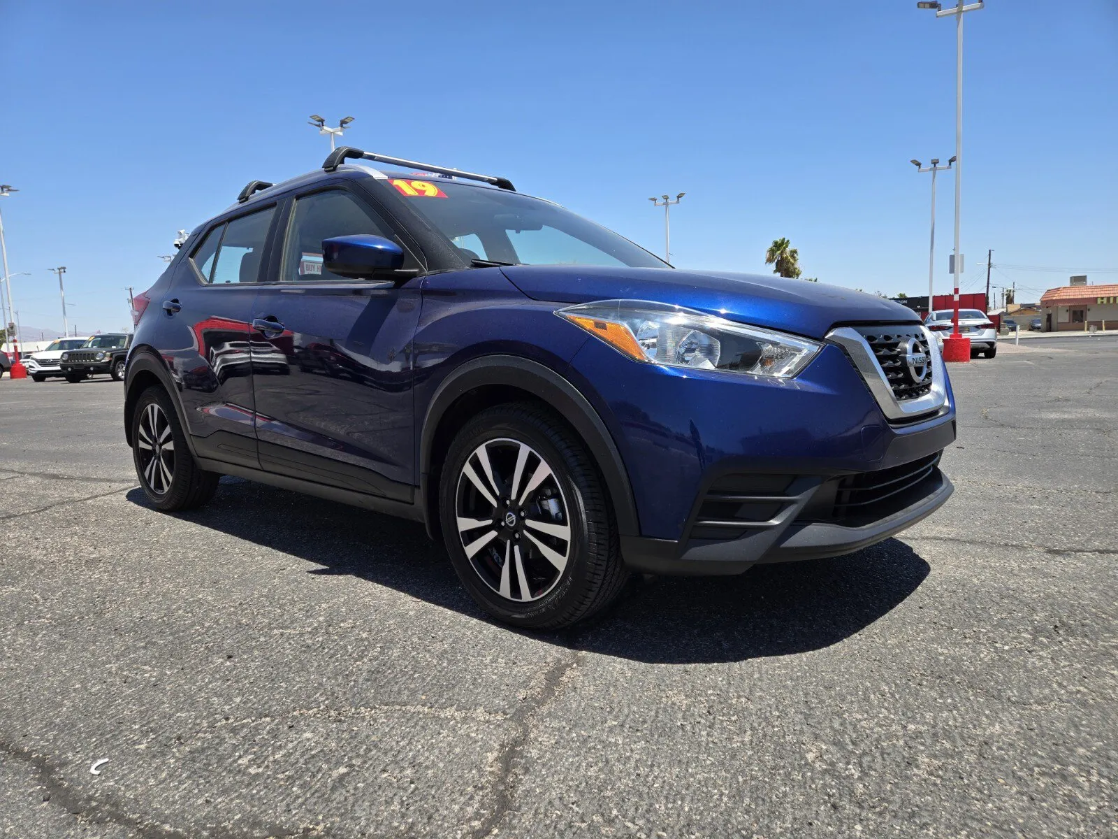 Nissan Kicks photo 4