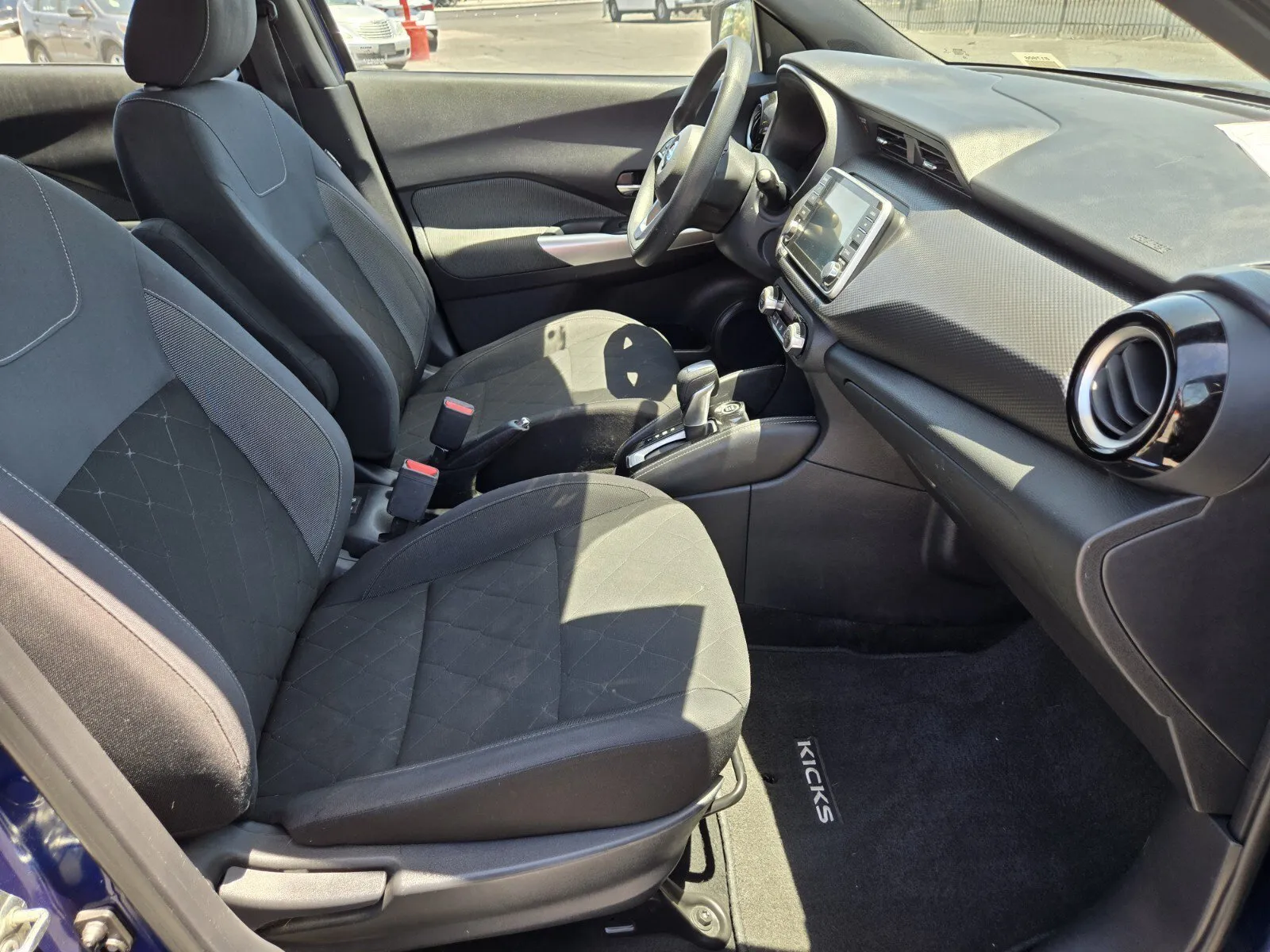 Nissan Kicks photo 12