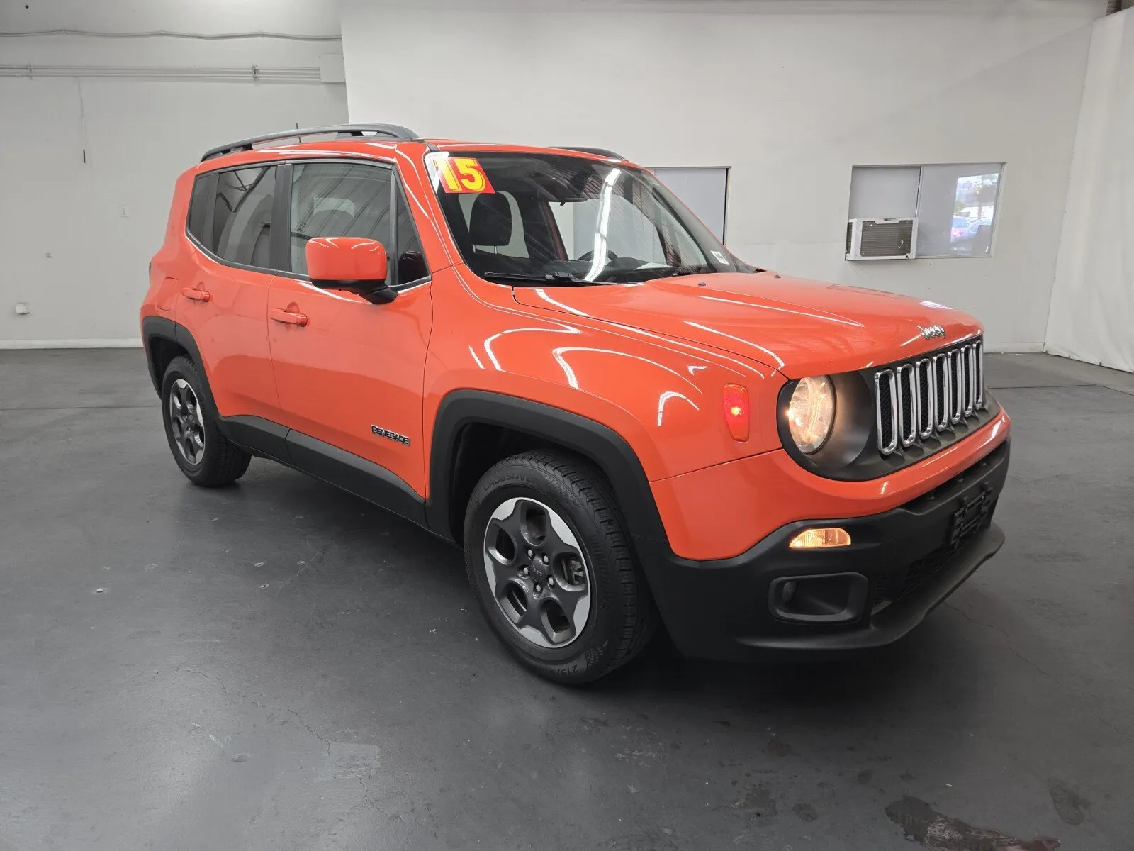 Jeep Renegade photo 4