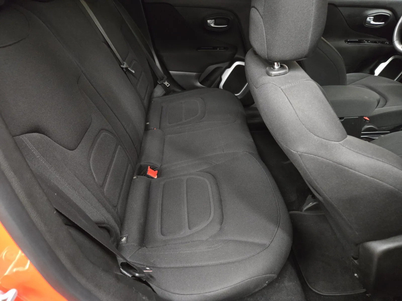 Jeep Renegade photo 11