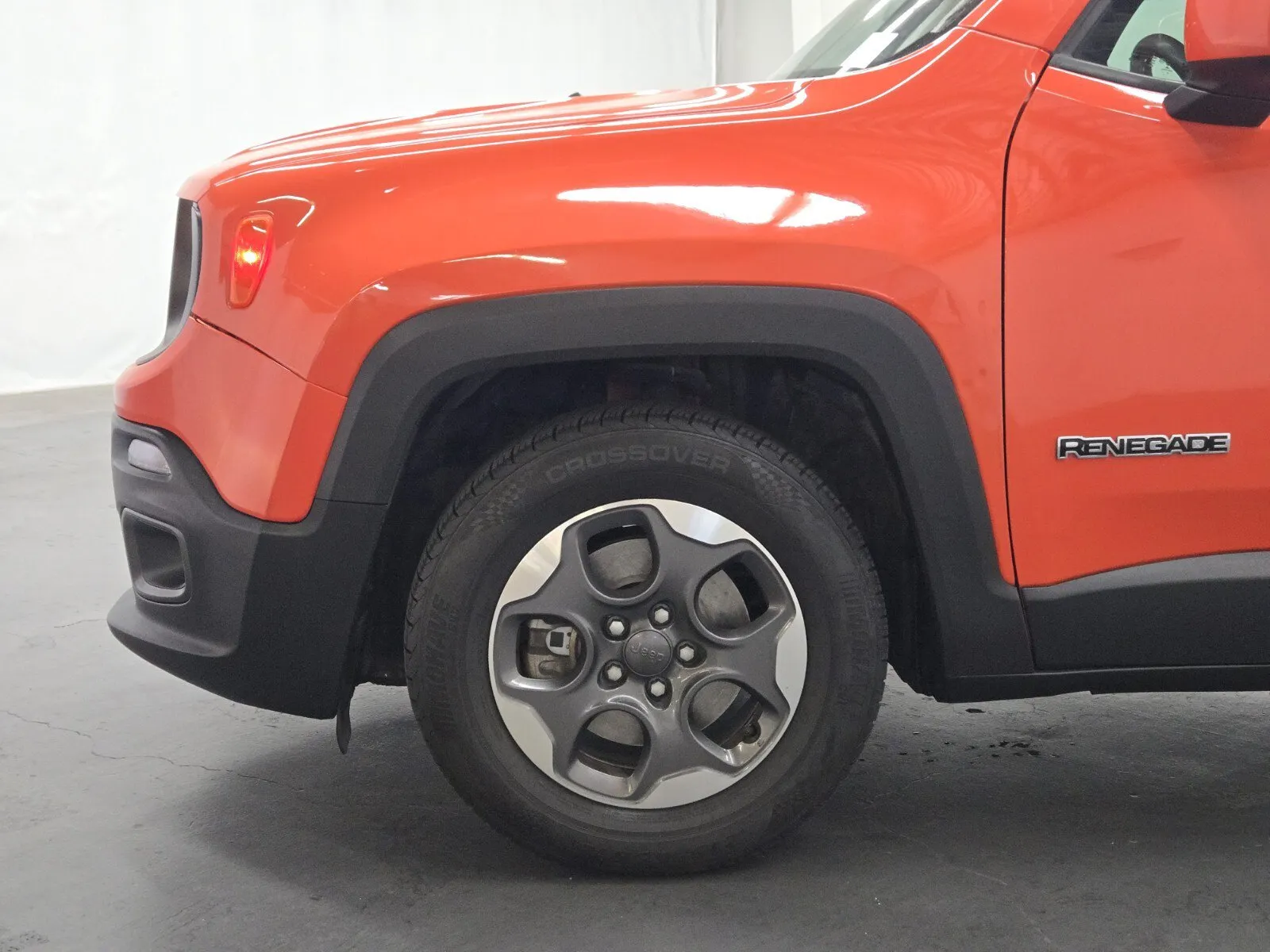 Jeep Renegade photo 6