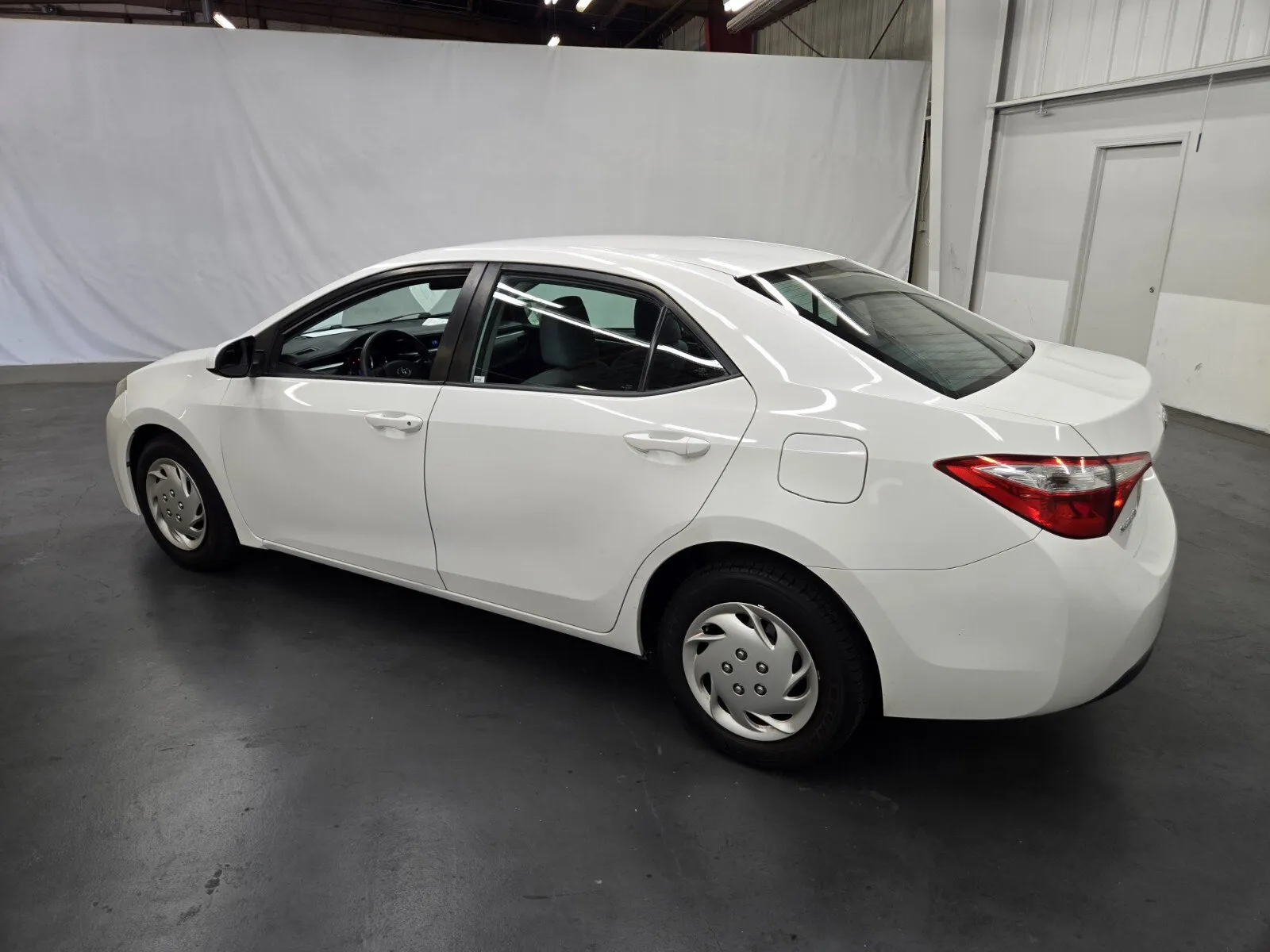 Toyota Corolla photo 3