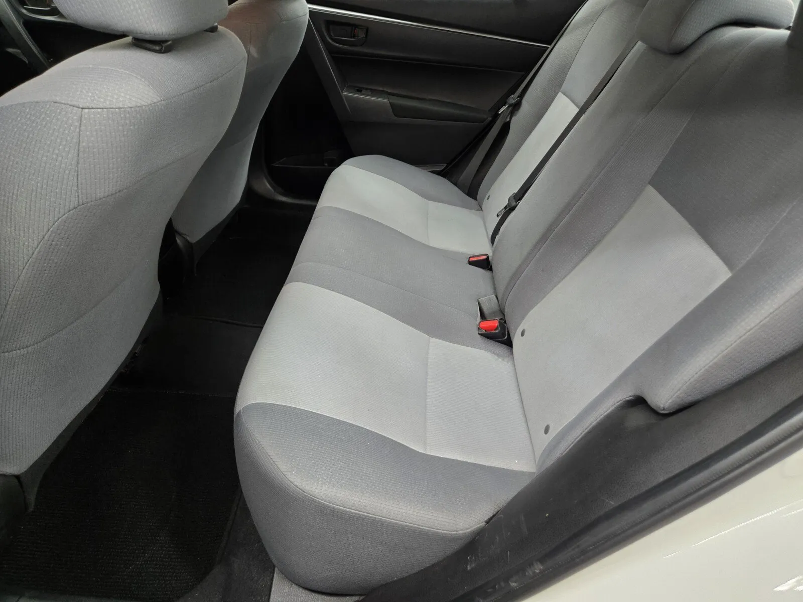 Toyota Corolla photo 8