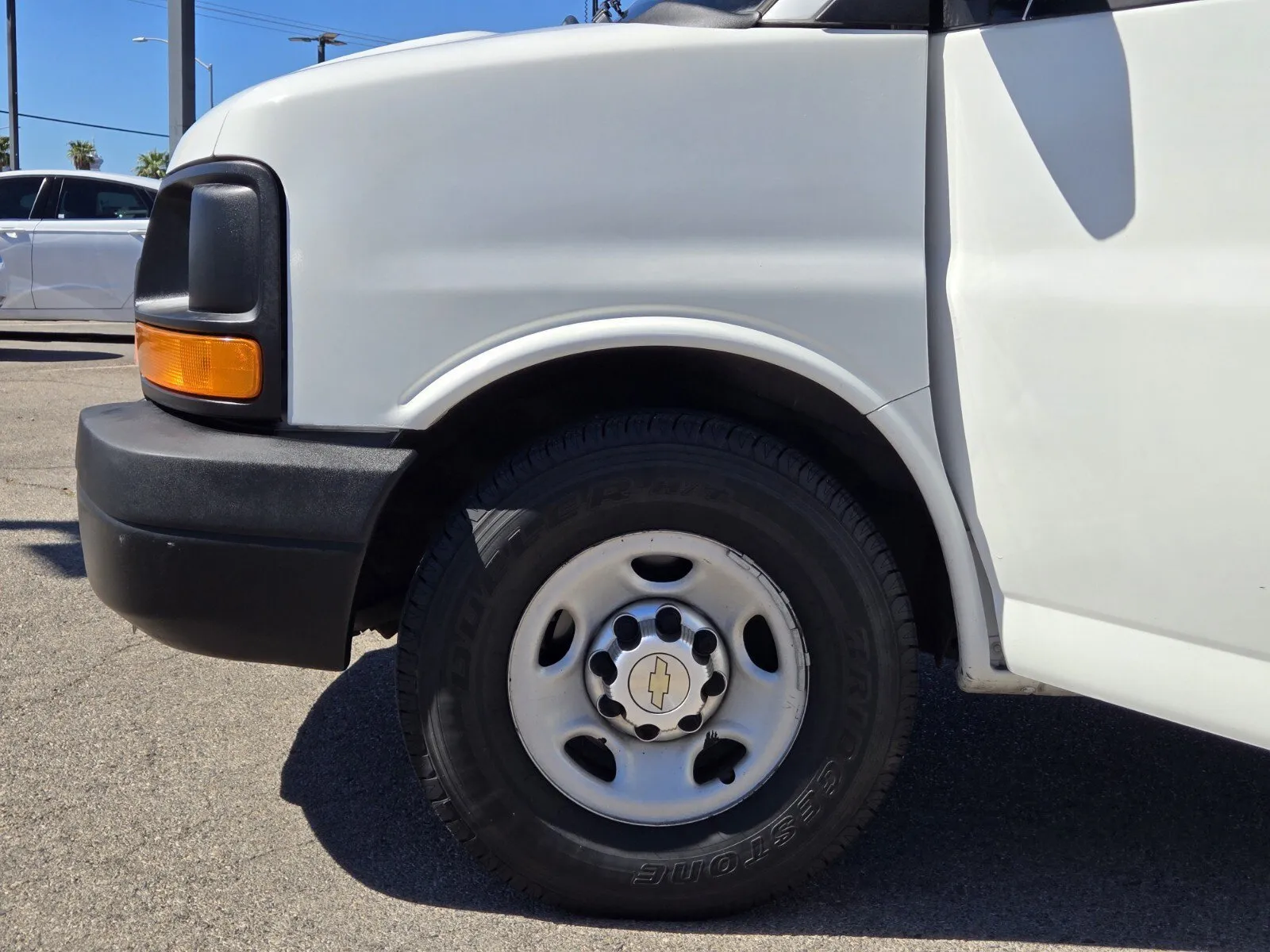 Chevrolet Express photo 6