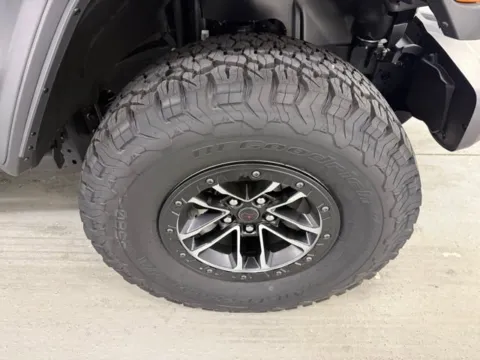 More photos of 2025 Jeep Wrangler Rubicon at Woody Folsom Chrysler Dodge Jeep Ram of Baxley, GA