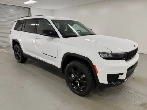 Another view of 2025 Jeep Grand Cherokee L Altitude for sale in Baxley, GA at Woody Folsom Chrysler Dodge Jeep Ram of Baxley
