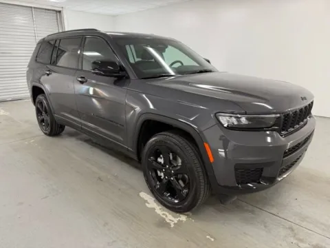 Another view of 2025 Jeep Grand Cherokee L Altitude X for sale in Baxley, GA at Woody Folsom Chrysler Dodge Jeep Ram of Baxley