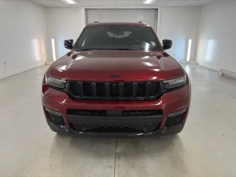 Photos of 2025 Jeep Grand Cherokee L Limited for sale in Baxley, GA at Woody Folsom Chrysler Dodge Jeep Ram of Baxley