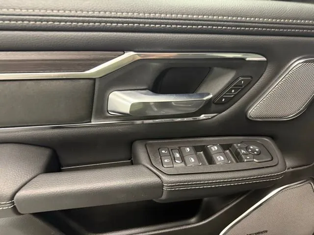 2026 RAM 1500 Laramie - Photo 14