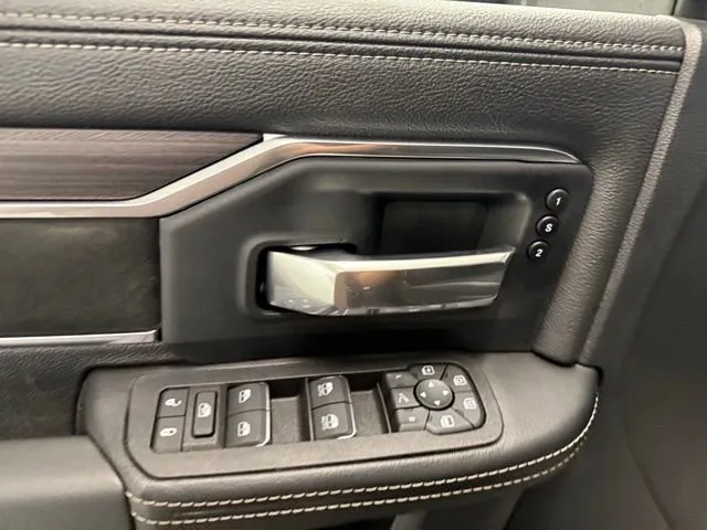 2025 RAM 2500 Laramie - Photo 14