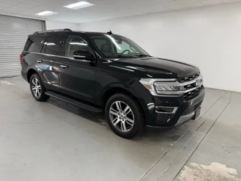 Another view of 2024 Ford Expedition Limited for sale in Baxley, GA at Woody Folsom Chrysler Dodge Jeep Ram of Baxley