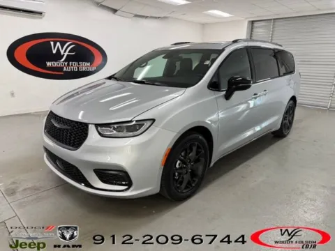 Silver 2026 Chrysler Pacifica Limited for sale in Baxley, GA