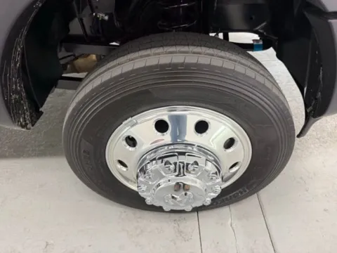 More photos of 2026 Ram 5500 Chassis Cab Tradesman at Woody Folsom Chrysler Dodge Jeep Ram of Baxley, GA