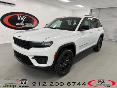 White 2025 Jeep Grand Cherokee Altitude for sale in Baxley, GA