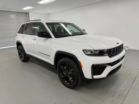 Another view of 2026 Jeep Grand Cherokee Limited for sale in Baxley, GA at Woody Folsom Chrysler Dodge Jeep Ram of Baxley