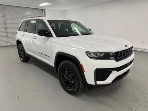 Another view of 2026 Jeep Grand Cherokee Laredo Altitude for sale in Baxley, GA at Woody Folsom Chrysler Dodge Jeep Ram of Baxley