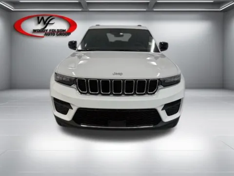 Photos of 2026 Jeep Grand Cherokee Laredo X for sale in Baxley, GA at Woody Folsom Chrysler Dodge Jeep Ram of Baxley