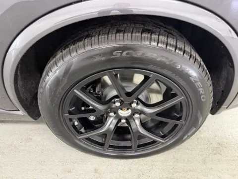 More photos of 2026 Dodge Durango GT Plus HEMI V8 at Woody Folsom Chrysler Dodge Jeep Ram of Baxley, GA