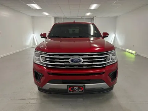 Photos of 2021 Ford Expedition XLT for sale in Baxley, GA at Woody Folsom Chrysler Dodge Jeep Ram of Baxley