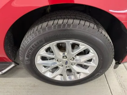 More photos of 2021 Ford Expedition XLT at Woody Folsom Chrysler Dodge Jeep Ram of Baxley, GA