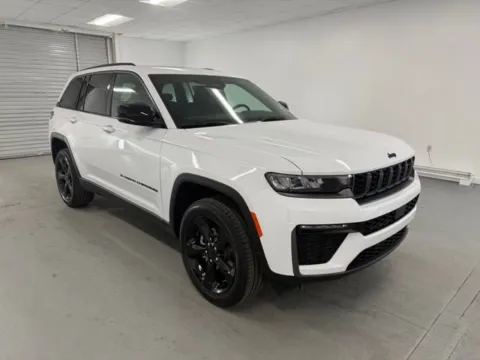 Another view of 2026 Jeep Grand Cherokee Limited for sale in Baxley, GA at Woody Folsom Chrysler Dodge Jeep Ram of Baxley