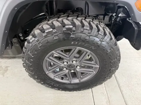 More photos of 2026 Jeep Gladiator Sport at Woody Folsom Chrysler Dodge Jeep Ram of Baxley, GA