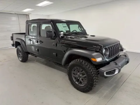 Another view of 2026 Jeep Gladiator Sport for sale in Baxley, GA at Woody Folsom Chrysler Dodge Jeep Ram of Baxley