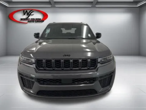 Photos of 2026 Jeep Grand Cherokee Laredo Altitude for sale in Baxley, GA at Woody Folsom Chrysler Dodge Jeep Ram of Baxley
