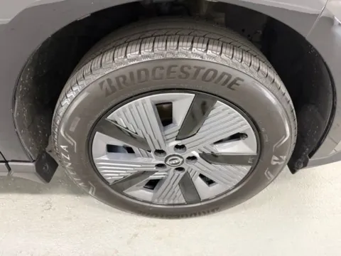 More photos of 2025 Nissan Murano SL at Woody Folsom Chrysler Dodge Jeep Ram of Baxley, GA