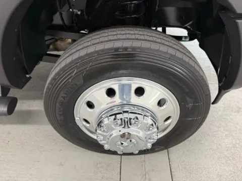 More photos of 2026 Ram 5500 Chassis Cab Tradesman at Woody Folsom Chrysler Dodge Jeep Ram of Baxley, GA