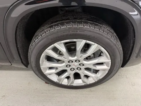 More photos of 2024 GMC Acadia FWD Denali at Woody Folsom Chrysler Dodge Jeep Ram of Baxley, GA