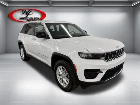 Another view of 2026 Jeep Grand Cherokee Laredo for sale in Baxley, GA at Woody Folsom Chrysler Dodge Jeep Ram of Baxley