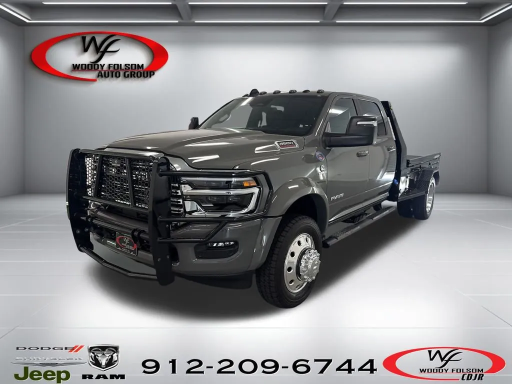 2026 RAM 4500 Big Horn 4X4 Crew Cab DRW 173" WB's photo