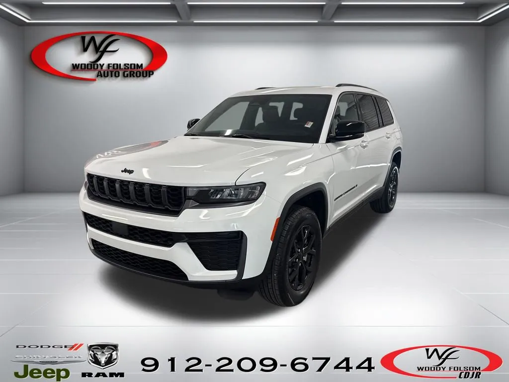 2026 Jeep Grand Cherokee L Laredo Altitude's photo