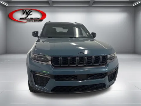 Photos of 2026 Jeep Grand Cherokee Limited for sale in Baxley, GA at Woody Folsom Chrysler Dodge Jeep Ram of Baxley