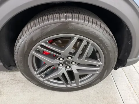 More photos of 2025 Ford Explorer ST at Woody Folsom Chrysler Dodge Jeep Ram of Baxley, GA