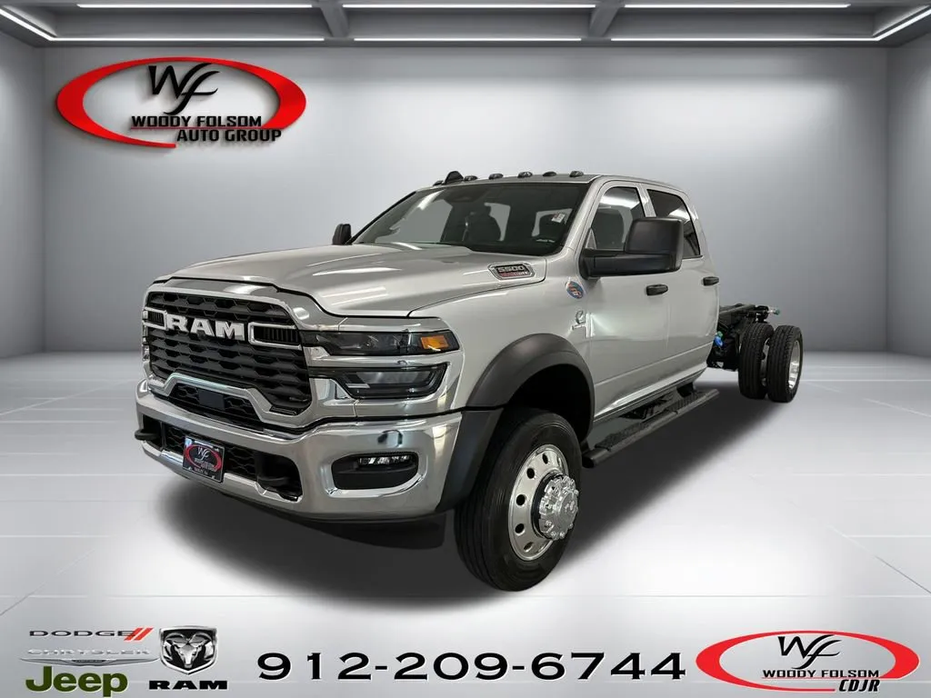 2026 RAM 5500 Big Horn 4X4 Crew Cab DRW 197" WB's photo
