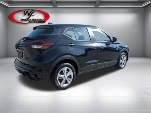 More photos of 2025 Nissan Kicks Play S at Woody Folsom Chrysler Dodge Jeep Ram of Baxley, GA