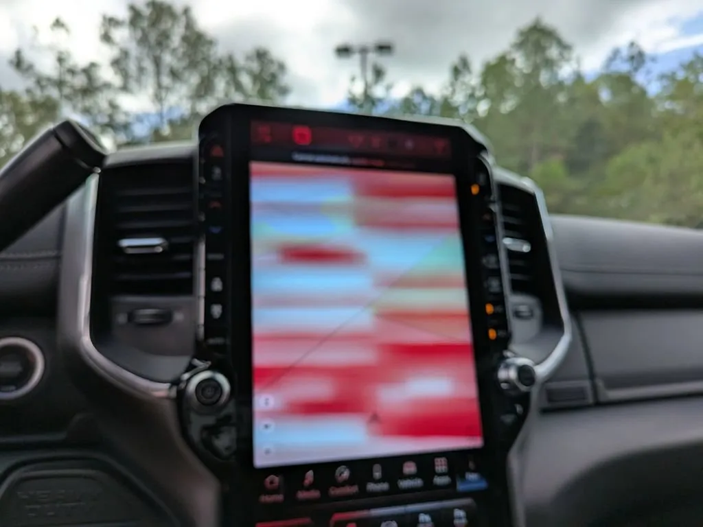 2026 RAM 2500 Laramie - Photo 19