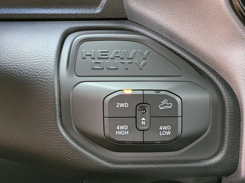 2026 RAM 2500 Laramie - Photo 22