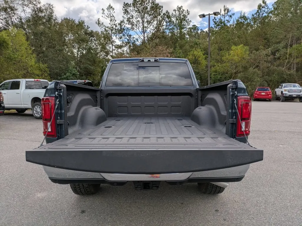 2026 RAM 2500 Laramie - Photo 15
