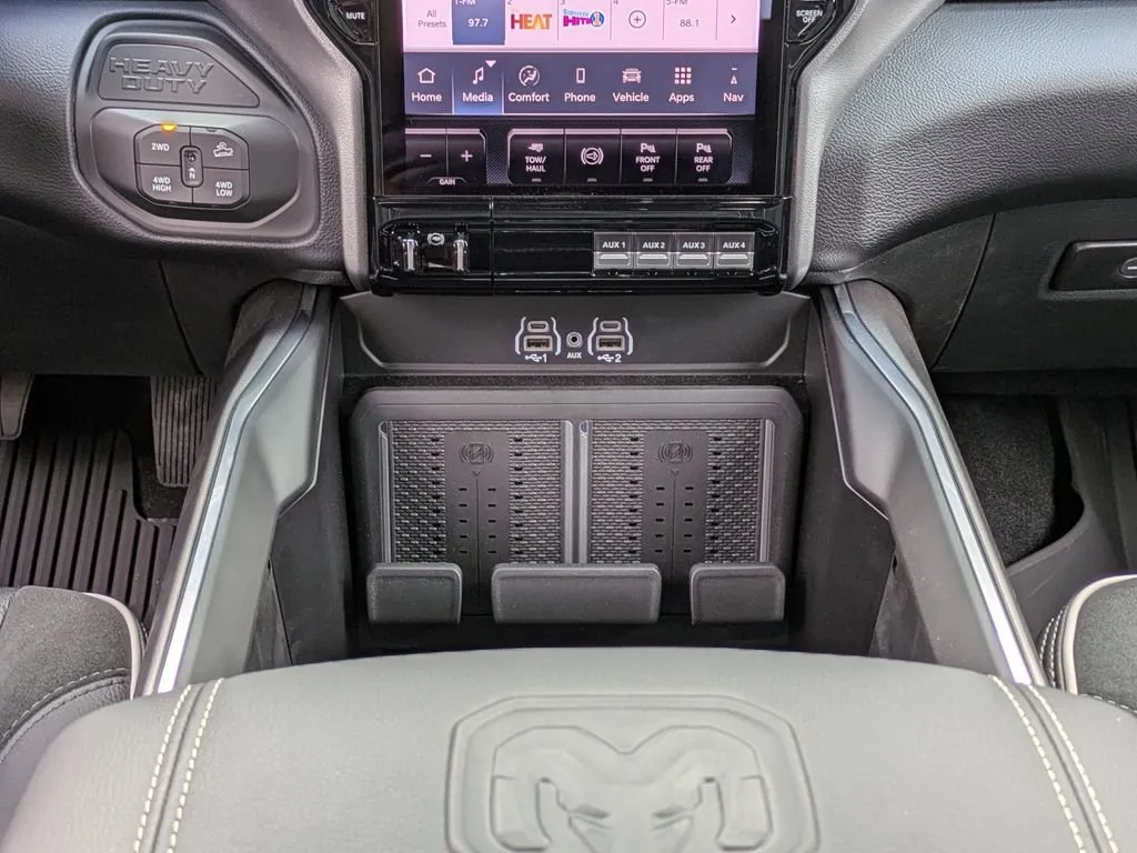 2026 RAM 2500 Laramie - Photo 16