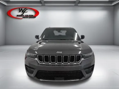 Photos of 2026 Jeep Grand Cherokee Laredo for sale in Baxley, GA at Woody Folsom Chrysler Dodge Jeep Ram of Baxley