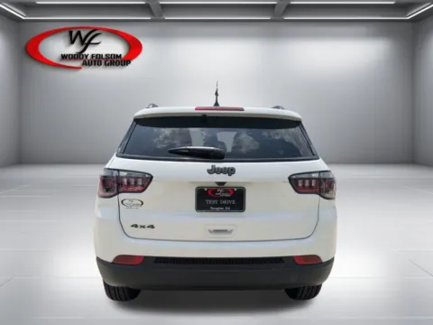 More photos of 2026 Jeep Compass Latitude Altitude at Woody Folsom Chrysler Dodge Jeep Ram of Baxley, GA