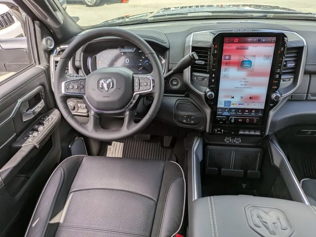2026 RAM 2500 Laramie - Photo 19