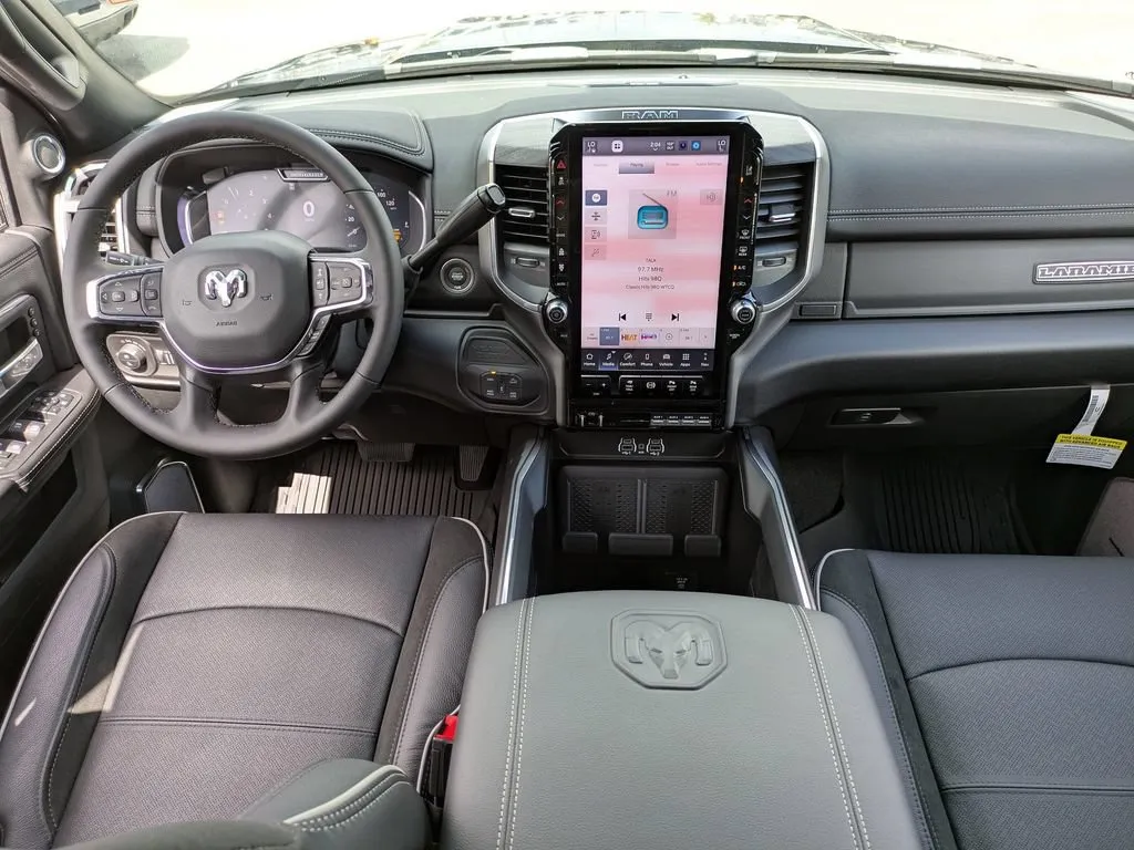 2026 RAM 2500 Laramie - Photo 18