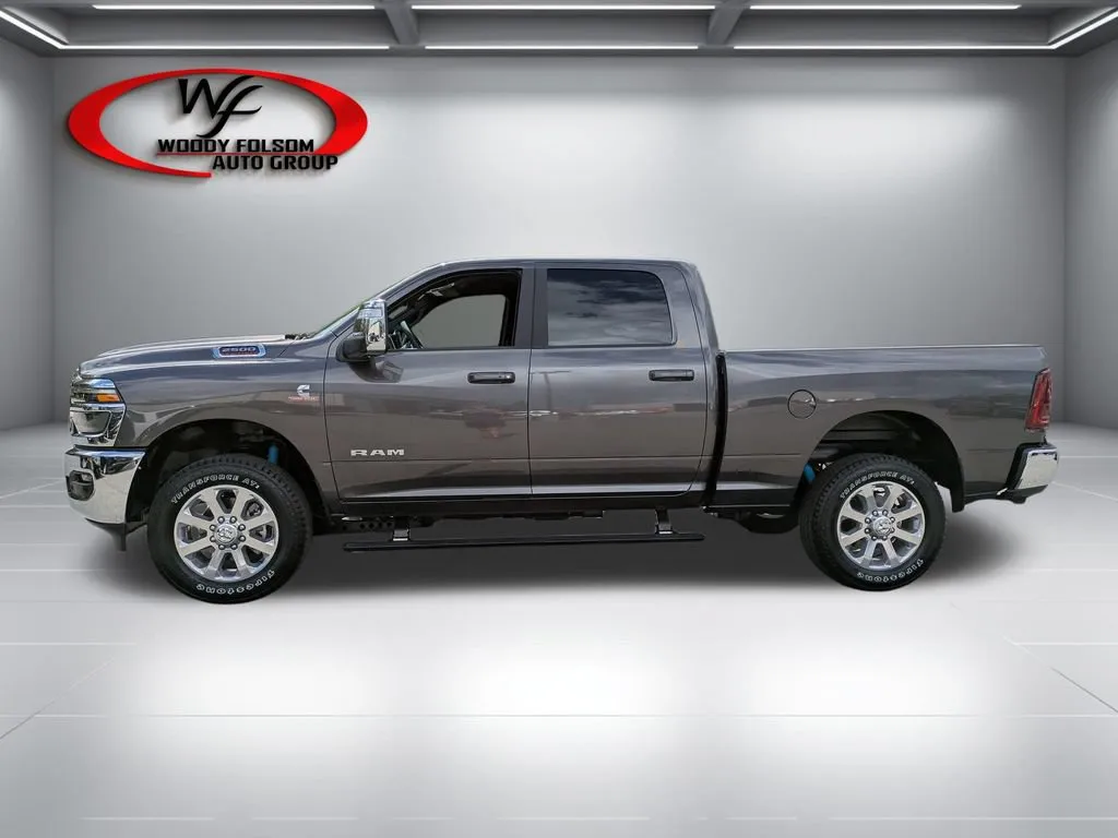 2026 RAM 2500 Laramie - Photo 8