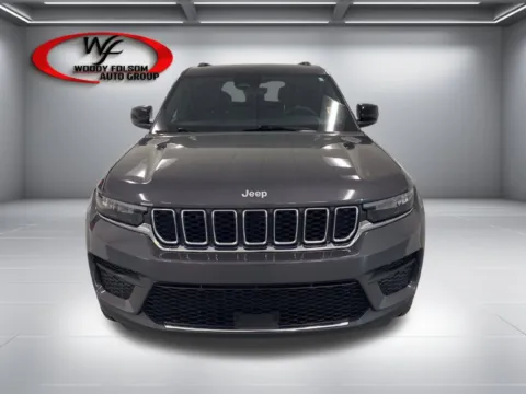Photos of 2025 Jeep Grand Cherokee Laredo for sale in Baxley, GA at Woody Folsom Chrysler Dodge Jeep Ram of Baxley